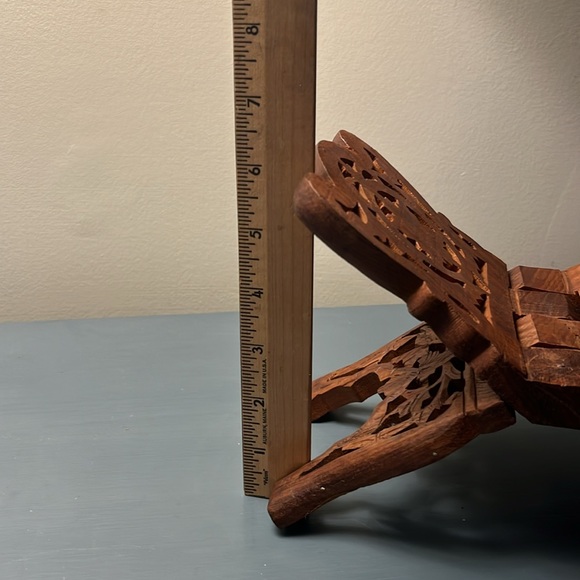 Wooden Book Stand - Carved - Picture 8 of 9